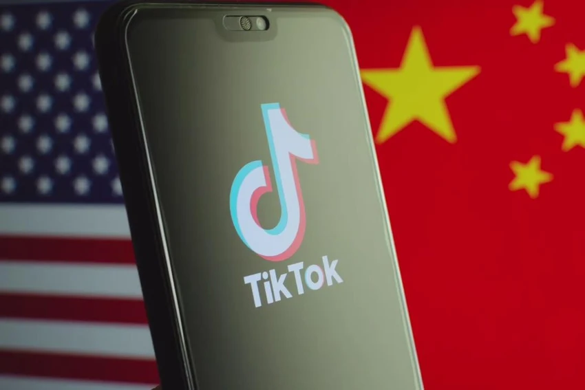 tiktok-bi-giam-sat-tai-my TikTok đang phải đối mặt với nhiều sự giám sát tại Mỹ. Ảnh: Getty Images