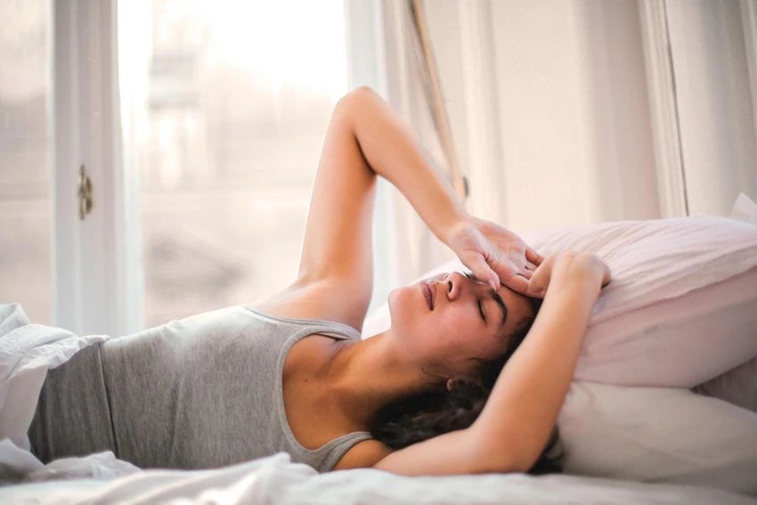 ngu-ngon Ngừng uống rượu giúp bạn ngủ ngon hơn. Ảnh: Pexels