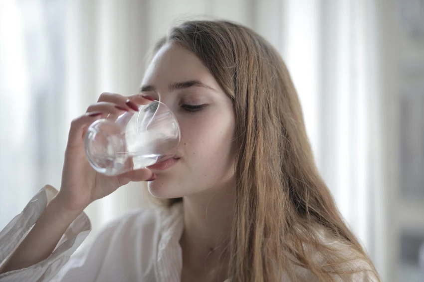 uong-nuoc Bù nước để hạ bớt lượng đường trong máu. Ảnh: Pexels