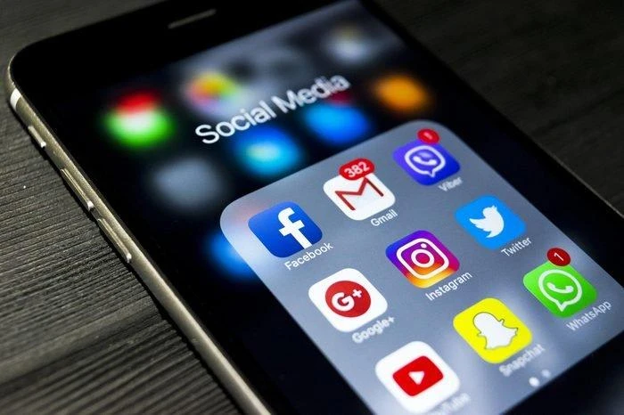 facebook-ngon-pin Sử dụng các ứng dụng thay thế Facebook, Messenger... Ảnh: Bigtunaonline