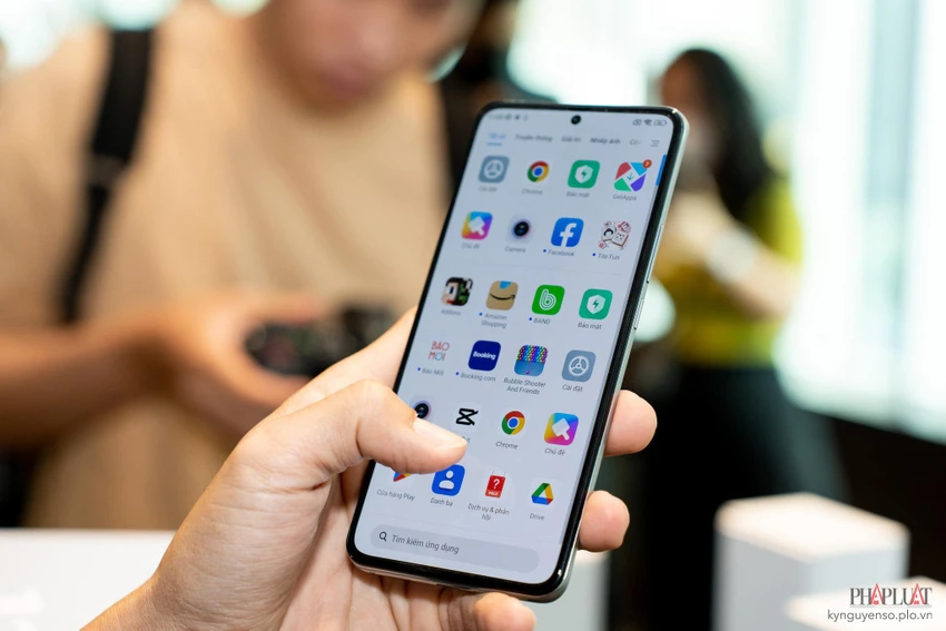 he-thong-tan-nhiet-buong-hoi Xiaomi 12T series được trang bị hệ thống tản nhiệt buồng hơi lớn. Ảnh: TIỂU MINH