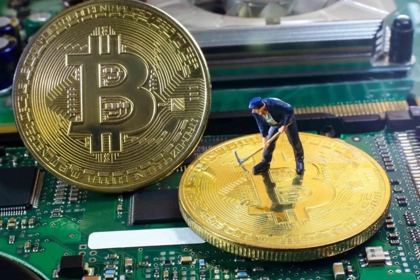 ma-doc-dao-tien-ao Số lượng mã độc đào tiền ảo tăng mạnh trong quý III năm 2022. Ảnh: Wired