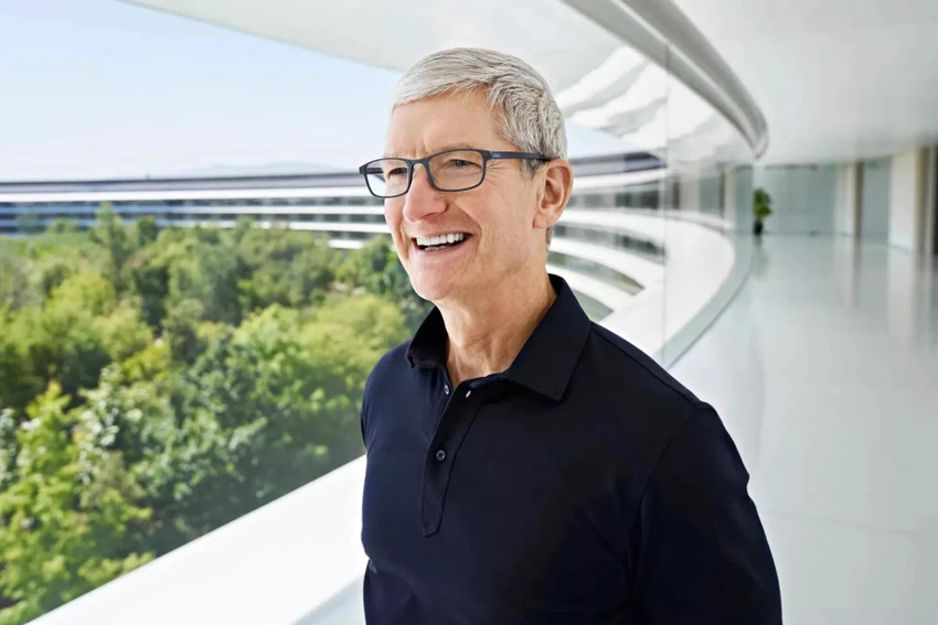 tim-cook-apple-park Tim Cook xác nhận Apple sẽ sử dụng chip được sản xuất tại Mỹ. Ảnh: Apple