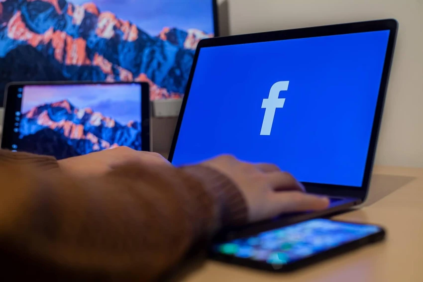 cach-dang-bai-facebook-co-nhieu-luot-thich Cách nhận được nhiều lượt thích và chia sẻ khi đăng bài trên Facebook. Ảnh: Pexels