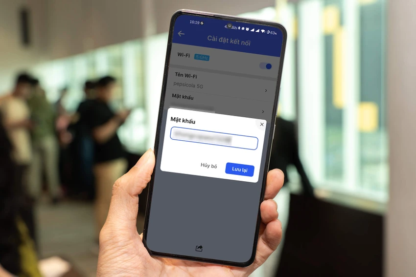 doi-mat-khau-wifi-tu-xa-bang-dien-thoai Dễ dàng đổi mật khẩu WiFi từ xa mà không cần truy cập vào router. Ảnh: MINH HOÀNG