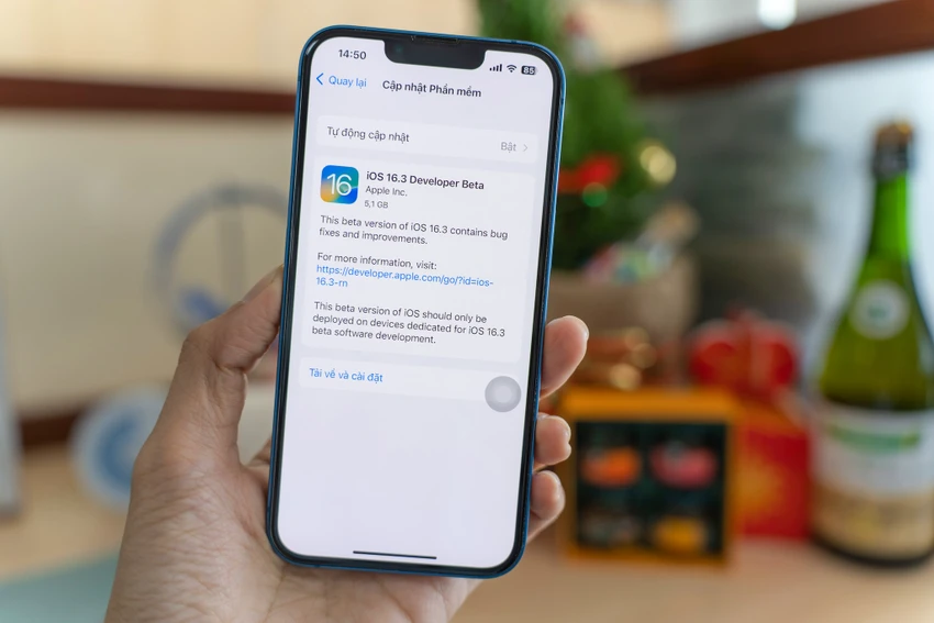 cap-nhat-bao-mat-giup-cai-thien-hieu-suat-iphone Cập nhật bảo mật giúp cải thiện hiệu suất iPhone. Ảnh: MINH HOÀNG