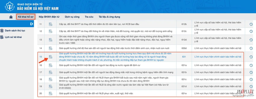 Chọn thủ tục giải quyết bảo hiểm xã hội một lần tương ứng. Ảnh: TIỂU MINH