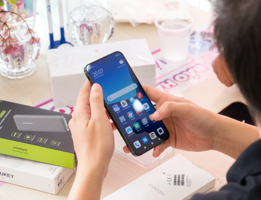 mo-ban-xiaomi-13 mở bán xiaomi 13
