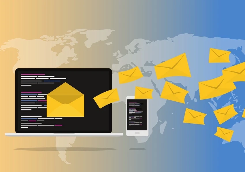 email-va-tin-nhan-la-phuong-thuc-lua-dao-yeu-thich-cua-toi-pham-mang Email và tin nhắn là những phương thức lừa đảo yêu thích của tội phạm mạng. Ảnh: Pixabay