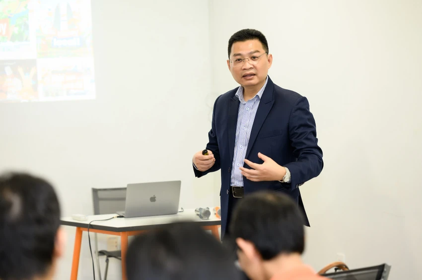 ong-nguyen-huy-hoang-giam-doc-klook-vietnam Ông Nguyễn Huy Hoàng, giám đốc điều hành Klook tại thị trường Việt Nam.