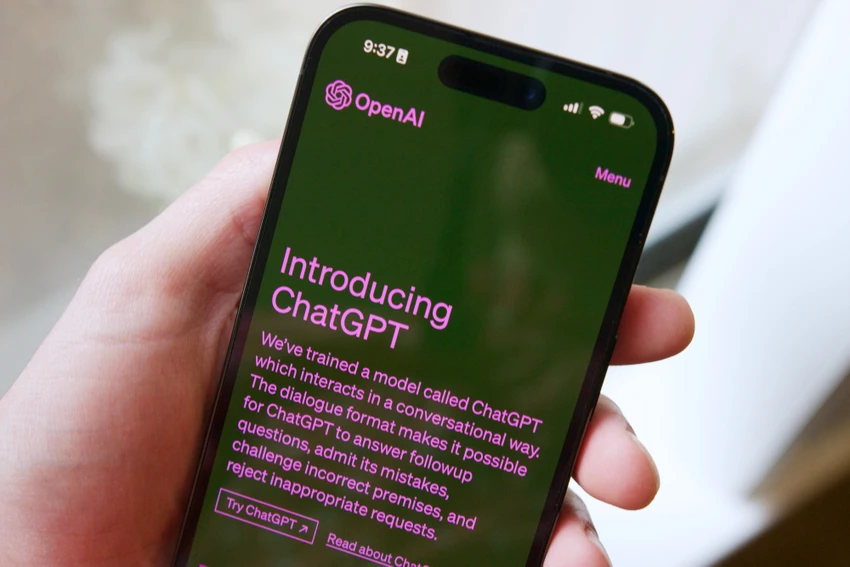 openai-ra-mat-ung-dung-chatgpt-iphone ChatGPT trên iPhone được cung cấp hoàn toàn miễn phí. Ảnh: Digital Trends