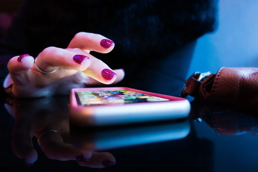chặn nội dung độc hại trên iphone