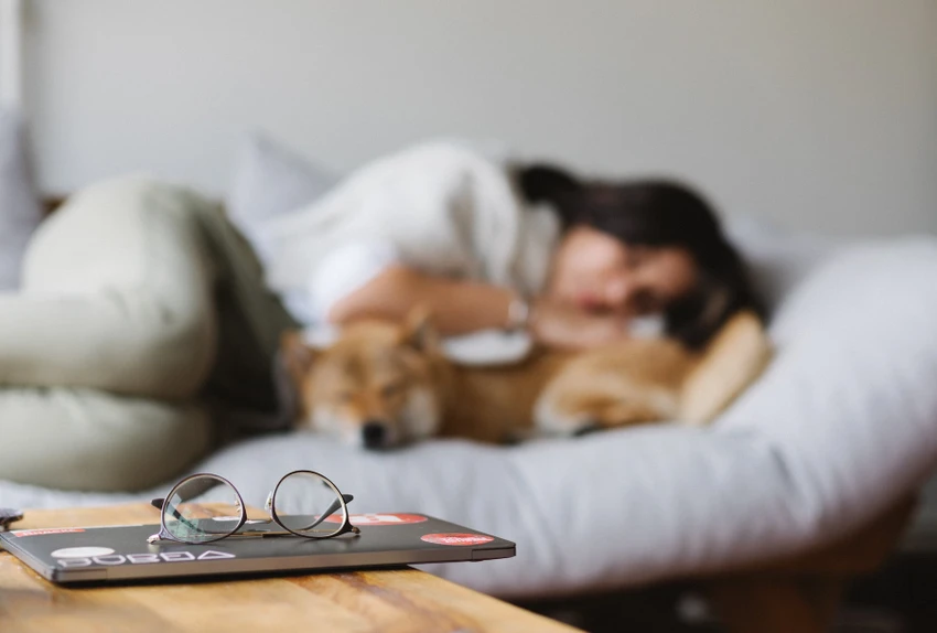Ngủ đủ giấc mang lại nhiều lợi ích. Ảnh: Pexels