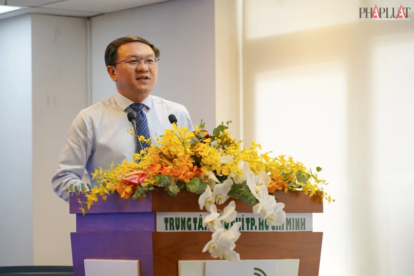 ong-lam-dinh-thang-giam-doc-so-tttt-tphcm.jpg