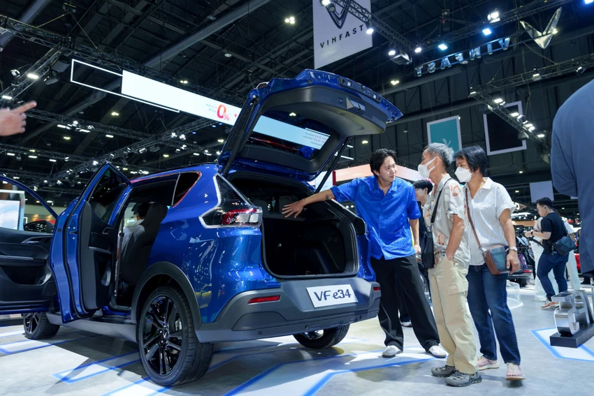 VF e34, VF 5, VF 6 và VF 7 sẽ là các mẫu xe điện VinFast đầu tiên được bán tại Thái Lan.