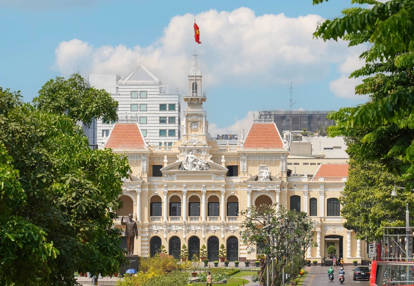 TP.HCM là một trong những điểm đến yêu thích của du khách quốc tế tại Việt Nam. Ảnh: TIỂU MINH