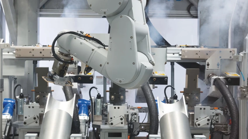 iPhone tái chế bằng robot Daisy. Ảnh: Apple