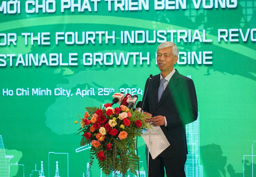 ong-vo-van-hoan-pho-chu-tich-ubnd-tphcm-1.JPG