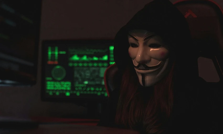 AI có thể bị hacker lợi dụng để tấn công chuỗi cung ứng. Ảnh: Pexels