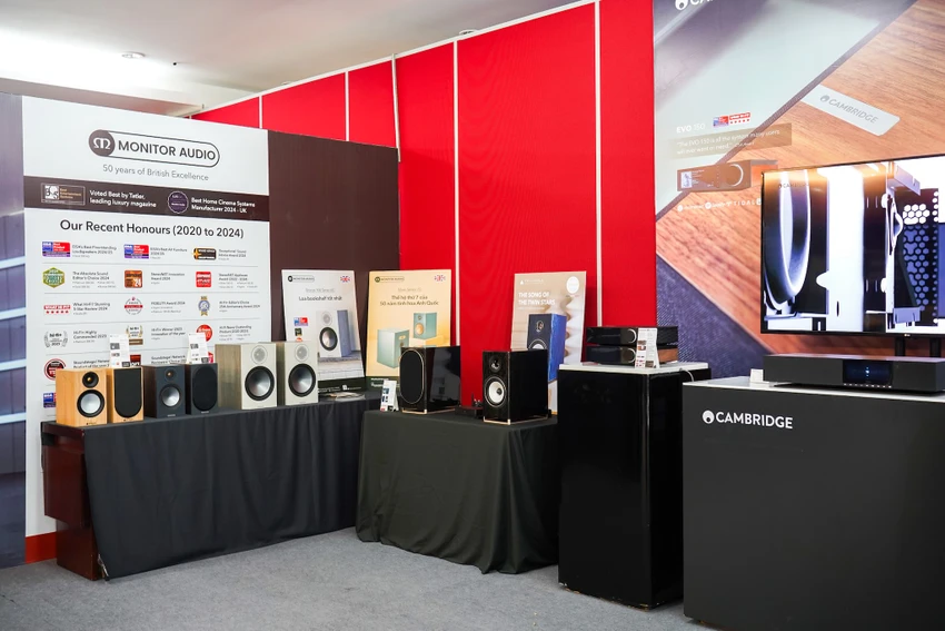phe-show-2024-15.jpg