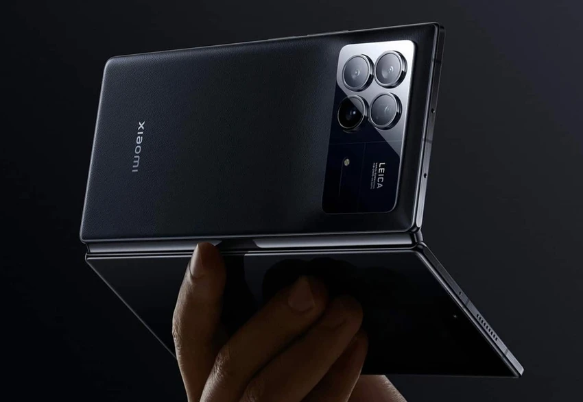 Tin công nghệ 26-8: Xiaomi được đồn đoán đang phát triển điện thoại thông minh gập ba.