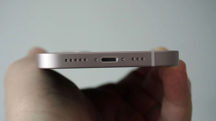 iPhone 14 và iPhone SE 3 sẽ không còn được bán ở châu Âu từ đầu năm 2025.