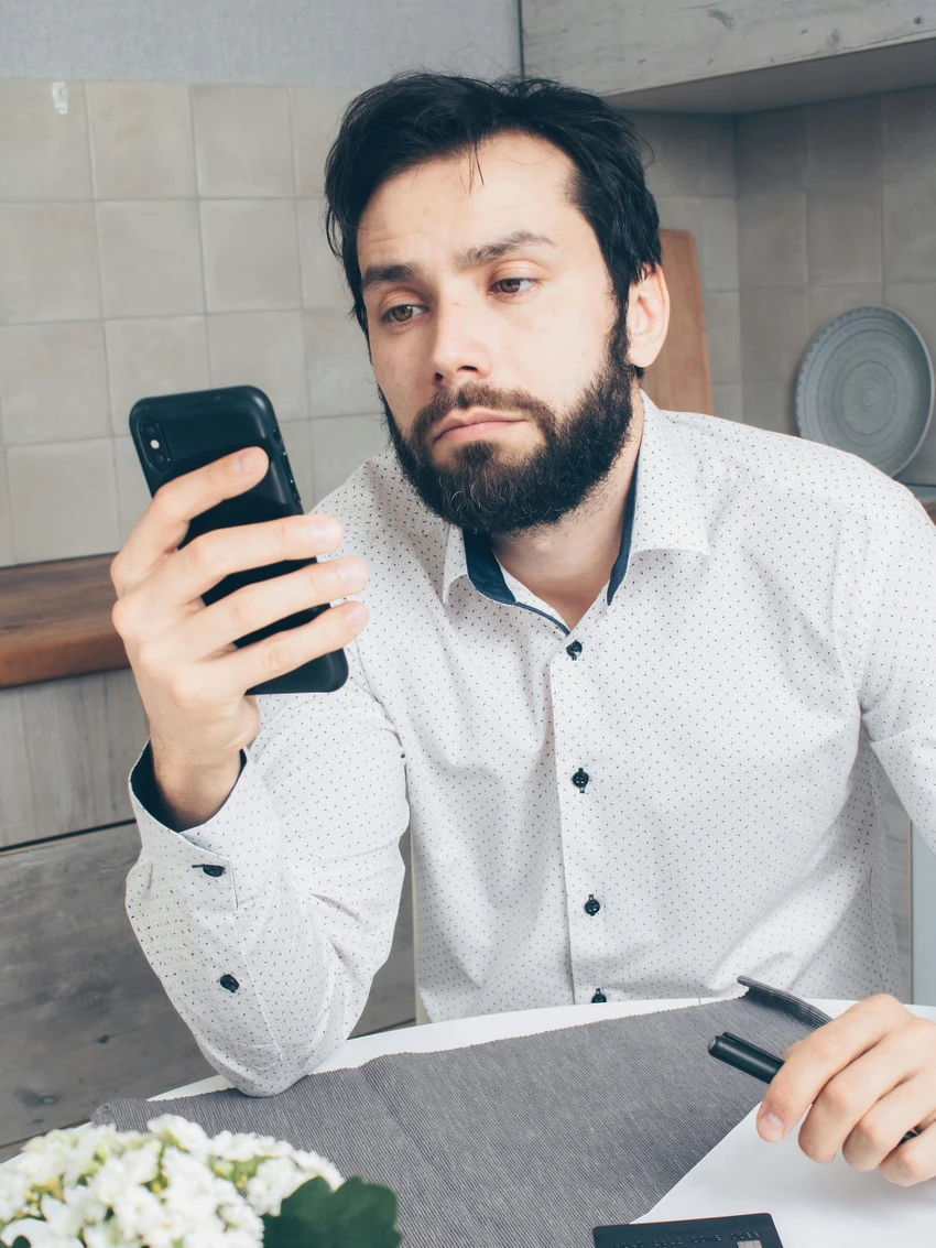Chiêu trò lừa đảo tiền ngân hàng tinh vi. Ảnh minh họa: Pexels