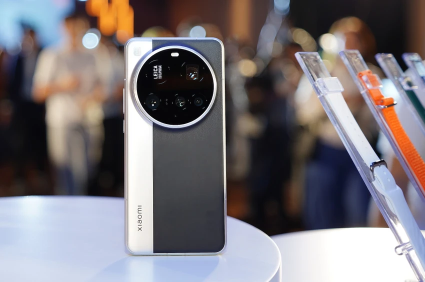 Smartphone mới có camera cao cấp, cảm biến lớn hơn. Ảnh: TIỂU MINH
