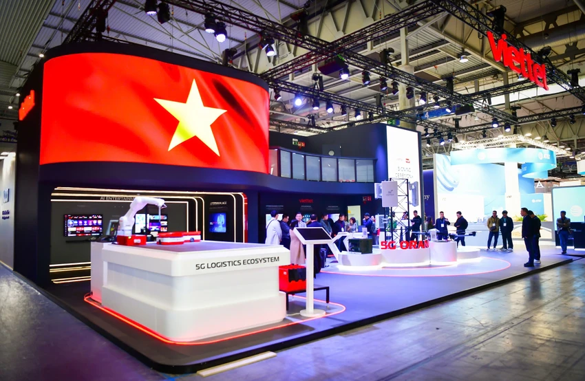 Gian hàng của Viettel tại sự kiện MWC 2025. Ảnh: Viettel