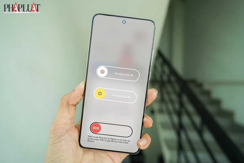 Điện thoại Android sẽ tự khởi động lại sau 3 ngày nếu không được mở khóa. Ảnh: MINH HOÀNG
