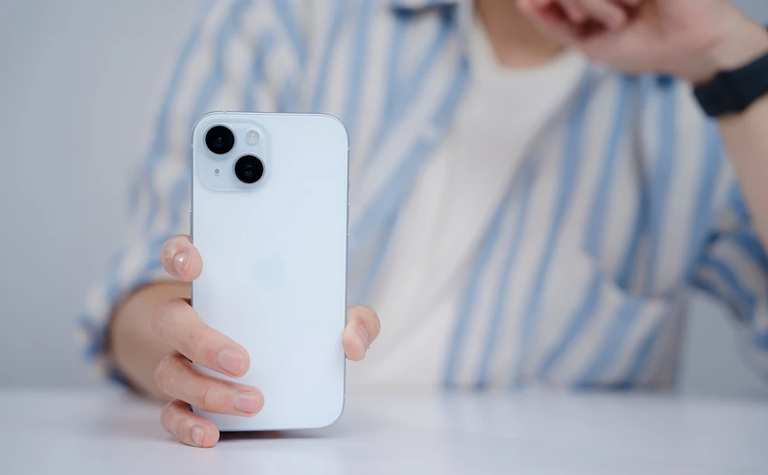 iPhone 14 là một trong những mẫu iPhone cũ đáng mua trong tháng 6-2025.