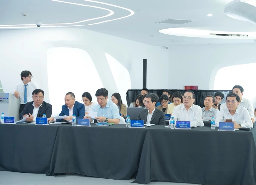 Hiep-hoi-blockchain-viet-nam-doi-ten.jpg