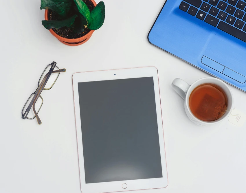 iPad vẫn có những điểm mạnh riêng và phục vụ cho nhóm đối tượng người dùng khác. Ảnh: Pexels