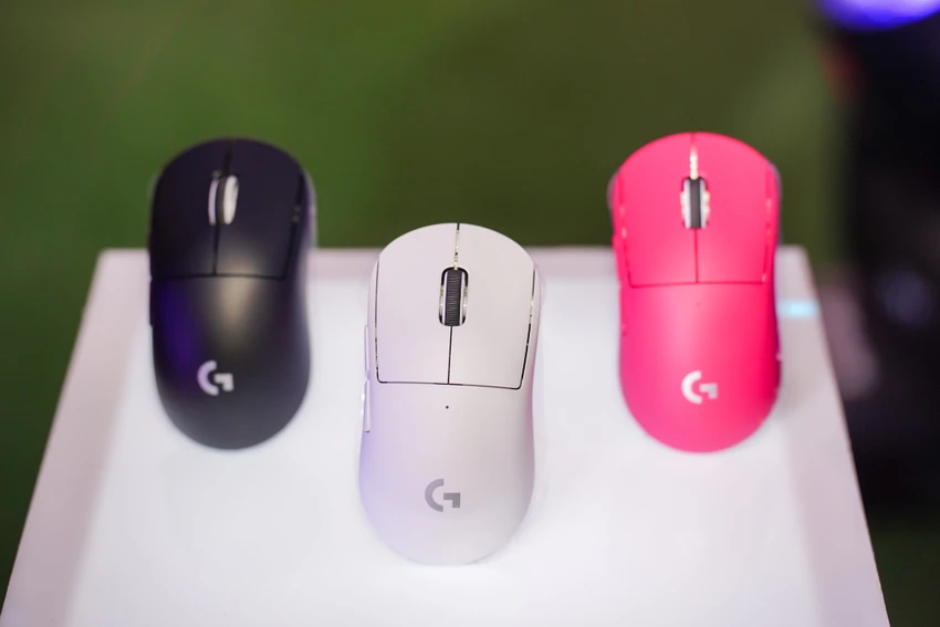 phu-kien-gaming-logitech-1.jpg