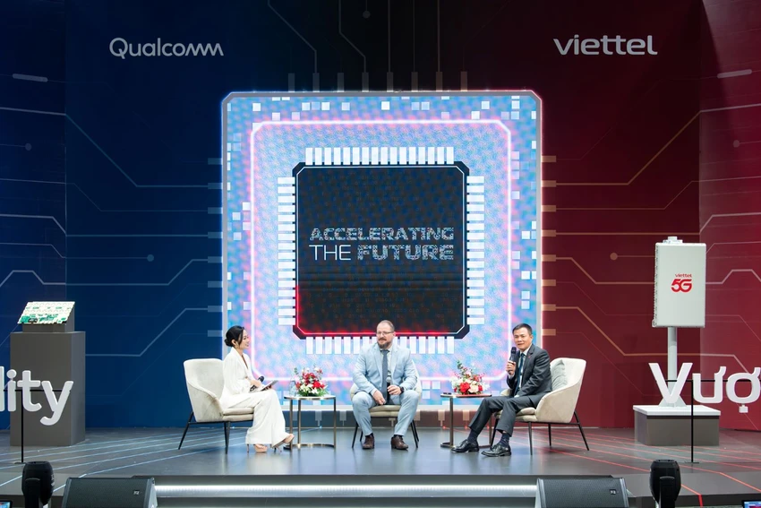 Đại diện Viettel và Qualcomm chia sẻ xu hướng phát triển công nghệ 5G trong thời gian tới.