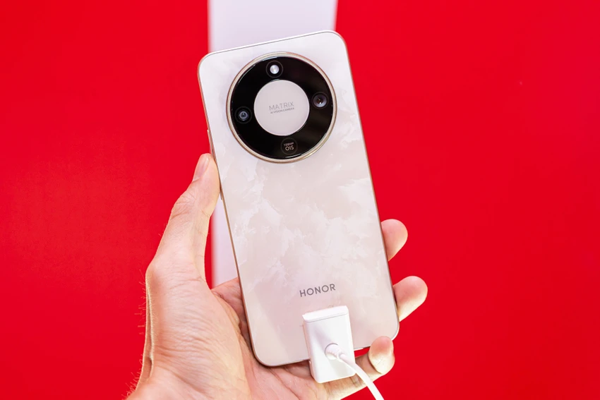 smartphone-tam-trung-honor-x9d-1.jpg