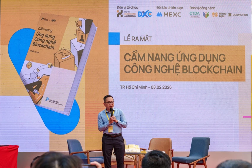 ong-nguyen-thanh-hoa-dxcenter.jpg