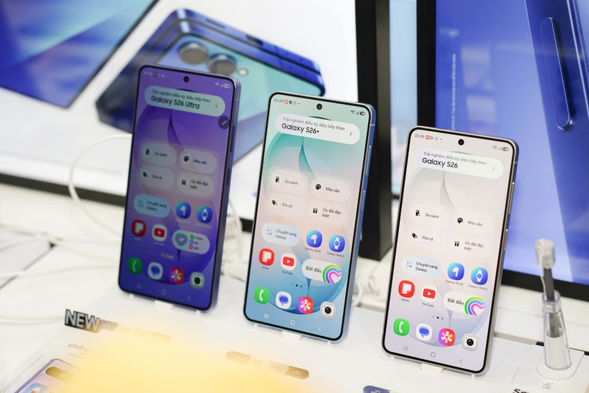 Galaxy S26 Ultra cũng xuất sắc giành giải thưởng 'Best in Show' tại MWC 2026. Ảnh: TIỂU MINH