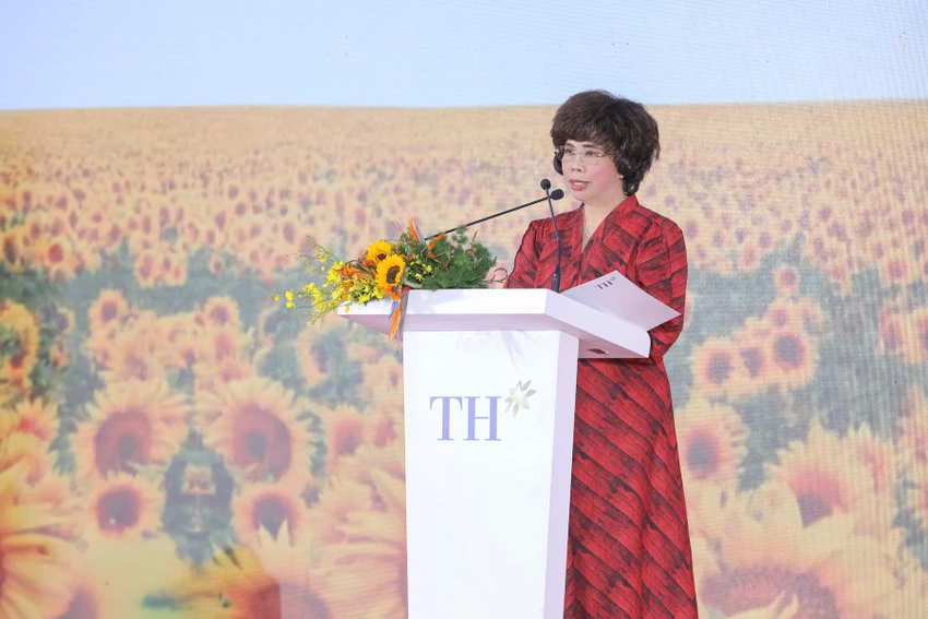 le-khoi-cong-nha-may-th-o-tphcm.JPG