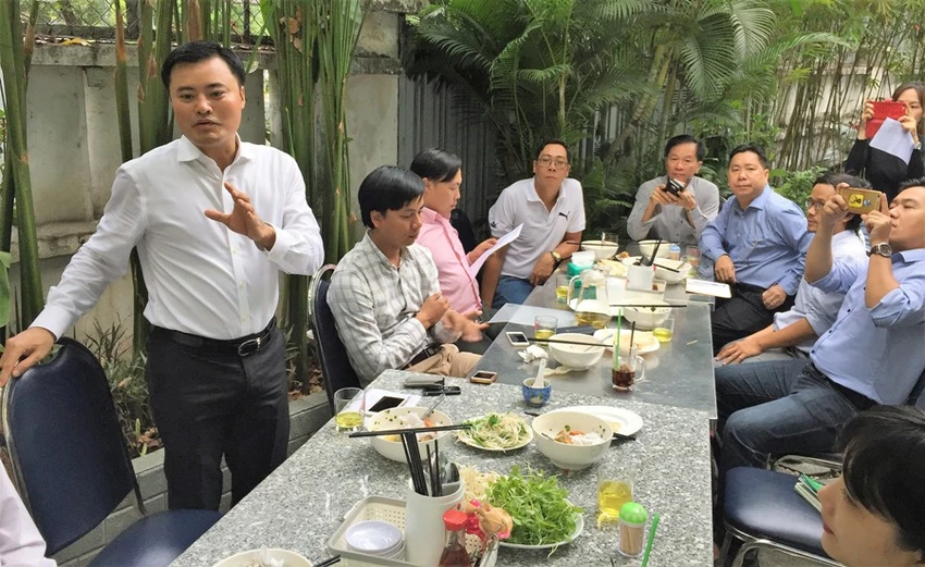 Sau chiến dịch vỉa hè, người đi xe buýt tăng ảnh 1