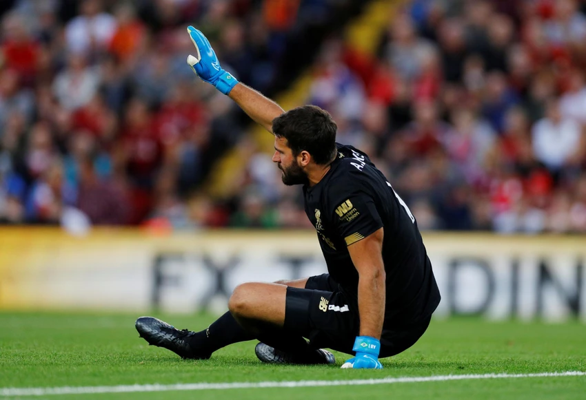 Liverpool tổn thất trước Siêu cúp UEFA; V-League không... VAR ảnh 3