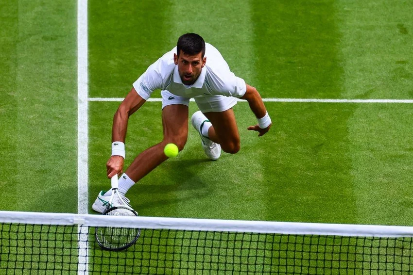 Djokovic thực hiện cuộc lội ngược dòng ngoạn mục... Djokovic thực hiện cuộc lội ngược dòng ngoạn mục...