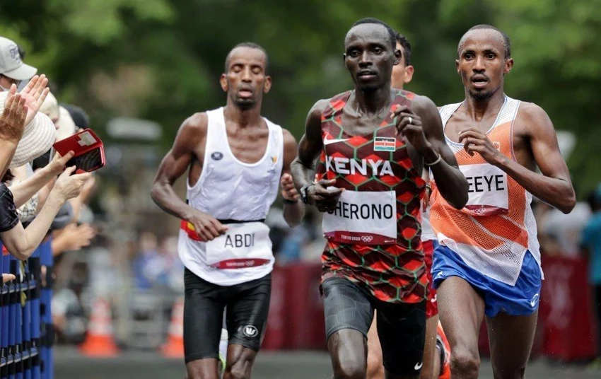 Cherono về đích thứ 4 tại Olympic Tokyo. Ảnh: GETTY Cherono về đích thứ 4 tại Olympic Tokyo. Ảnh: GETTY