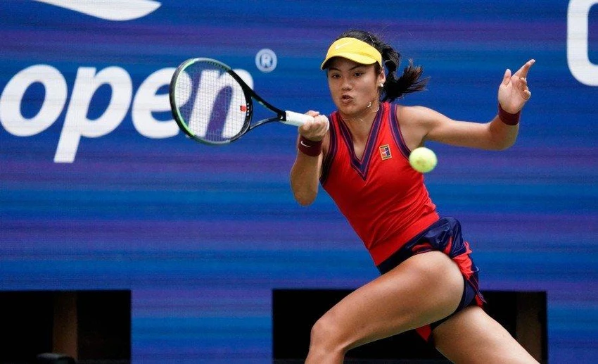 "Bông hồng lai Anh quốc" Raducanu sẽ hợp tác với HLV Tursonov. Ảnh: GETTY