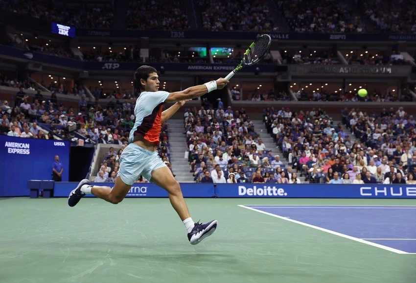 Tay vợt 19 tuổi Carlos Alcaraz lần đầu vào chung kết Grand Slam. Ảnh: GETTY Tay vợt 19 tuổi Carlos Alcaraz lần đầu vào chung kết Grand Slam. Ảnh: GETTY