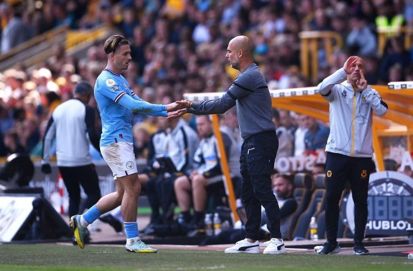 Tương lai của Pep Guardiola (giữa) tại Man City vẫn còn bỏ ngỏ. Ảnh: GETTY Tương lai của Pep Guardiola (giữa) tại Man City vẫn còn bỏ ngỏ. Ảnh: GETTY