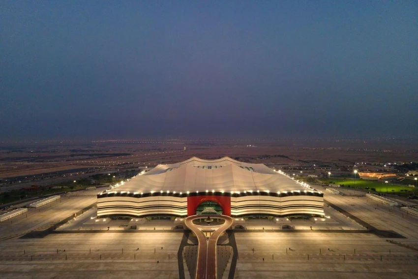 Sân vận động Al bayt mô phỏng theo hình tượng túp lều của người Ả Rập. Ảnh: GETTY