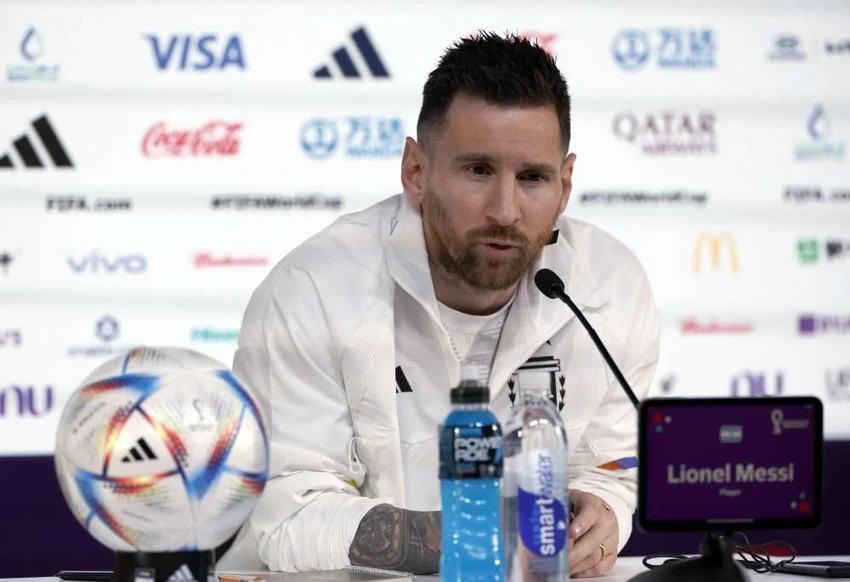 Tiền đạo Argentina tại buổi họp báo trước thềm World Cup 2022. Ảnh: REUTERS