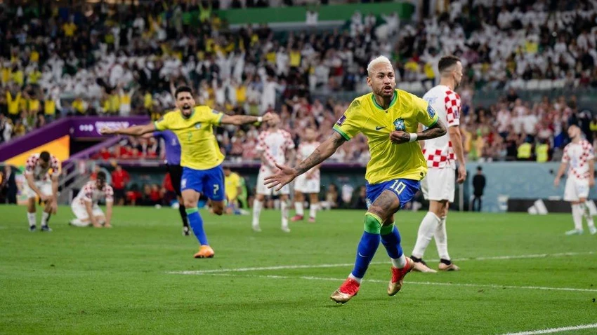 Huyền thoại bóng đá thế giới Pele khuyên Neymar hãy tiếp tục truyền cảm hứng cho tuyển Brazil. Ảnh: GETTY Huyền thoại bóng đá thế giới Pele khuyên Neymar hãy tiếp tục truyền cảm hứng cho tuyển Brazil. Ảnh: GETTY