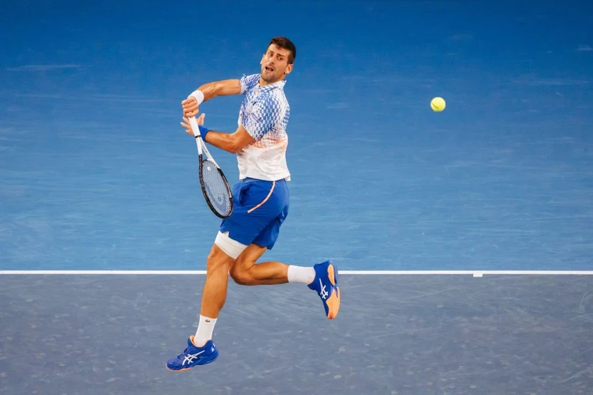 Cựu số 1 thế giới Djokovic vướng nghi án giả chấn thương tại Úc mở rộng. Ảnh: GETTY Cựu số 1 thế giới Djokovic vướng nghi án giả chấn thương tại Úc mở rộng. Ảnh: GETTY